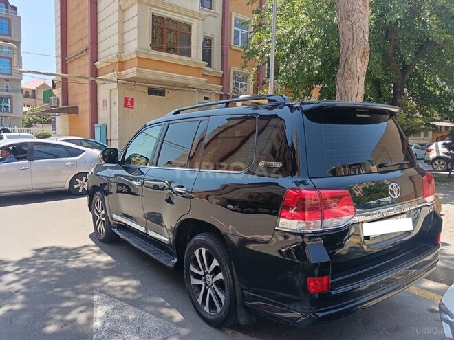 Toyota Land Cruiser 2017, 33,000 km - 4.6 l - Bakı