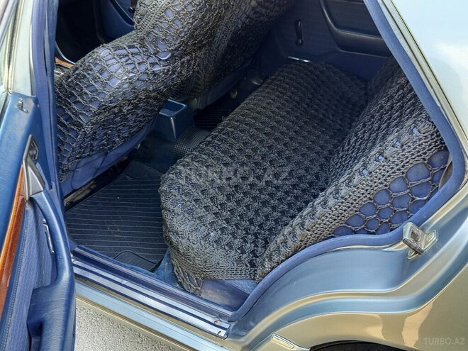 Mercedes E 200 1992, 275,336 km - 2.0 l - Bakı