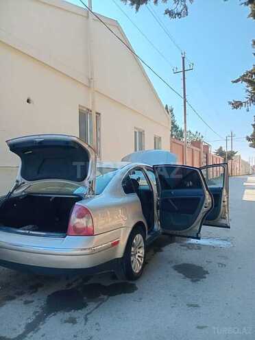 Volkswagen Passat 2003, 300,000 km - 1.8 l - Bakı