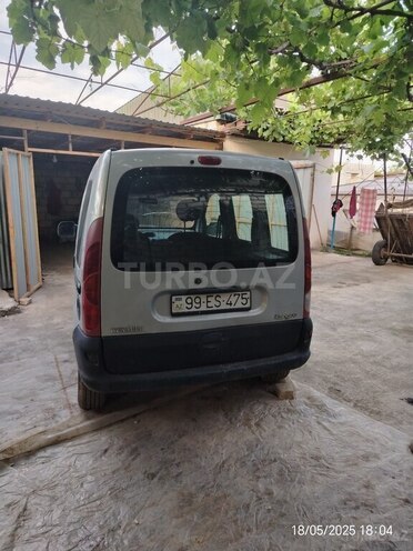 Renault Kangoo 2000, 230,000 km - 1.4 l - Şəmkir