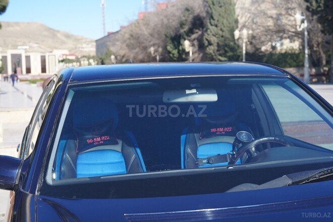 Mercedes E 220 d 1999, 283,000 km - 2.2 l - Bakı