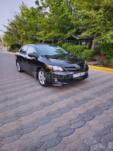 Toyota Corolla 2013, 120,645 km - 1.8 l - Bakı