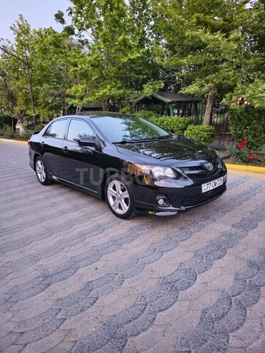 Toyota Corolla 2013, 120,645 km - 1.8 l - Bakı