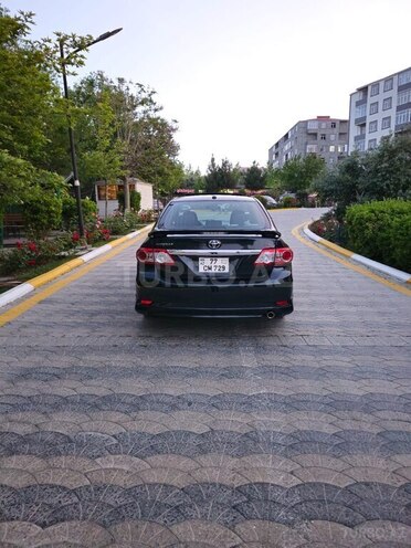 Toyota Corolla 2013, 120,645 km - 1.8 l - Bakı