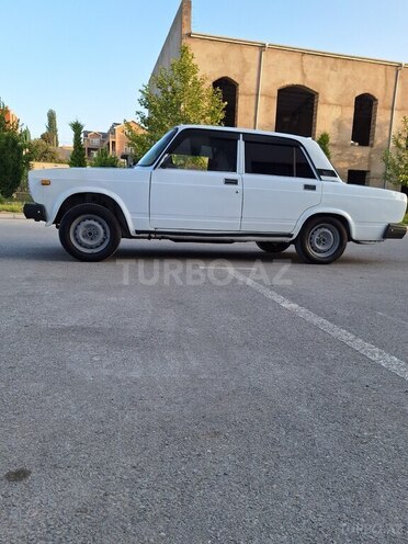 LADA (VAZ) 2107 2005, 216,000 km - 1.6 л - Bakı