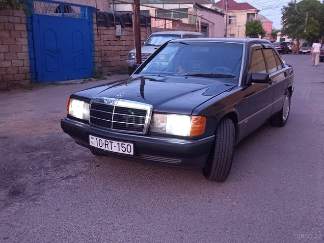 Mercedes 190 1992, 228,000 km - 2.0 l - Bakı