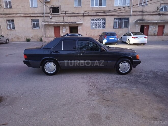 Mercedes 190 1992, 228,000 km - 2.0 l - Bakı