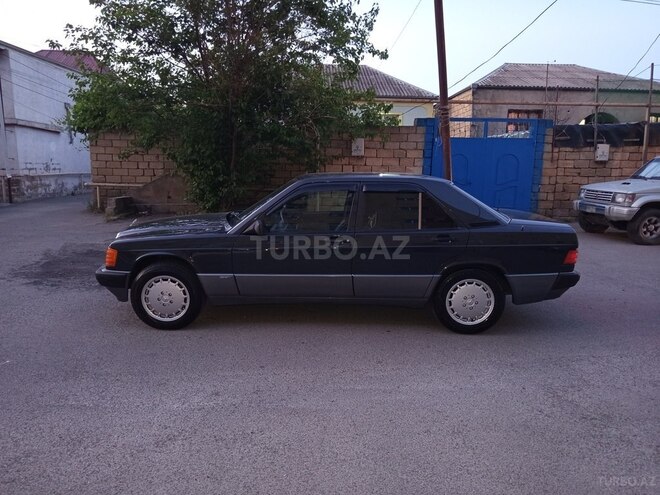 Mercedes 190 1992, 228,000 km - 2.0 l - Bakı