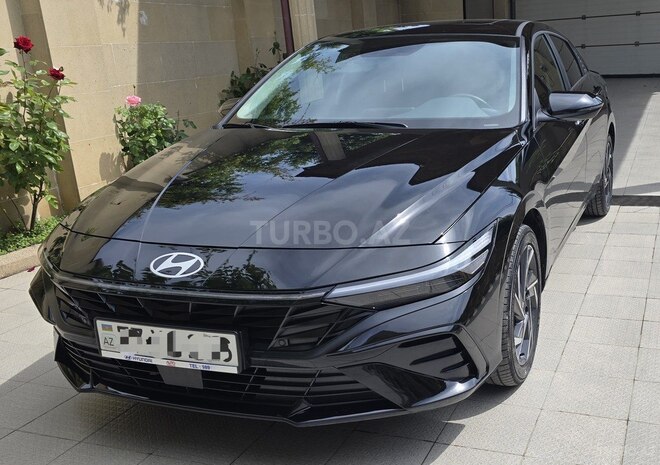Hyundai Elantra 2024, 13,000 km - 1.6 л - Bakı