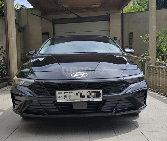 Hyundai Elantra 2024, 13,000 km - 1.6 л - Bakı