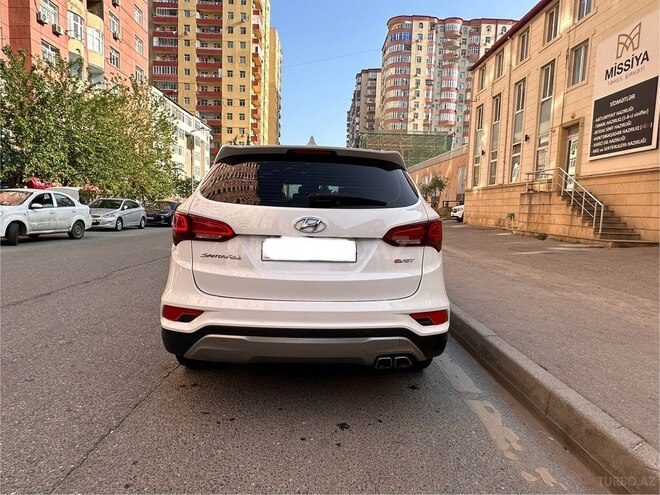 Hyundai Santa Fe 2015, 230,000 km - 2.0 л - Bakı