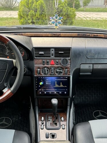 Mercedes C 230 1998, 297,000 km - 2.3 l - Saatlı