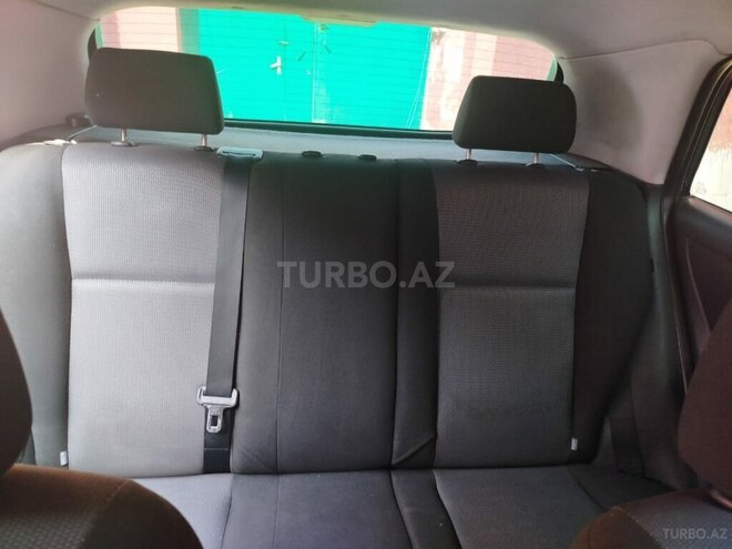 Toyota Corolla 2006, 256,000 km - 1.4 l - Şəmkir