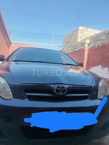 Toyota Corolla 2006, 256,000 km - 1.4 l - Şəmkir