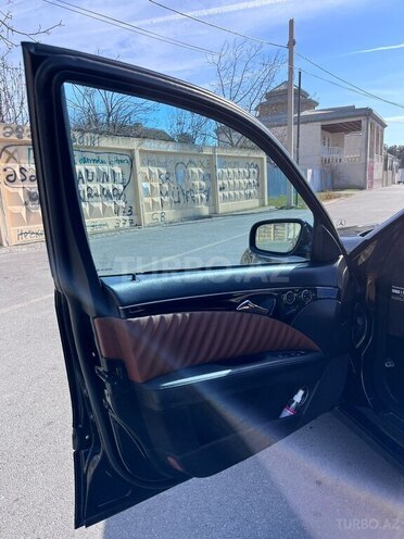 Mercedes E 200 2007, 272,000 km - 1.8 l - Bakı