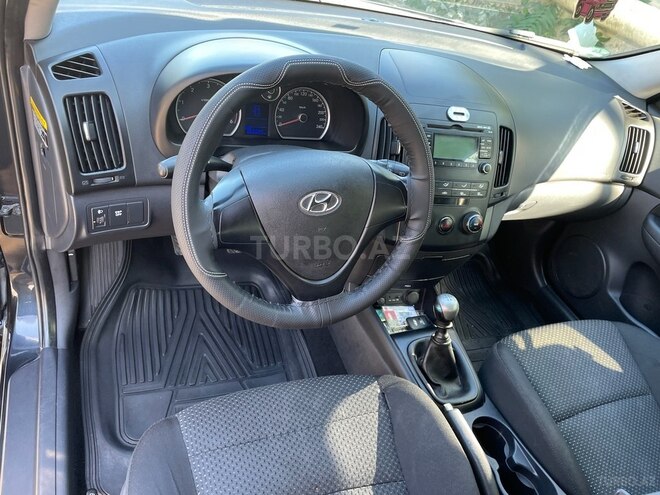 Hyundai i30 2009, 350,000 km - 1.6 l - Bakı