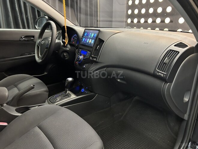 Hyundai i30 2010, 274,000 km - 1.6 л - Bakı