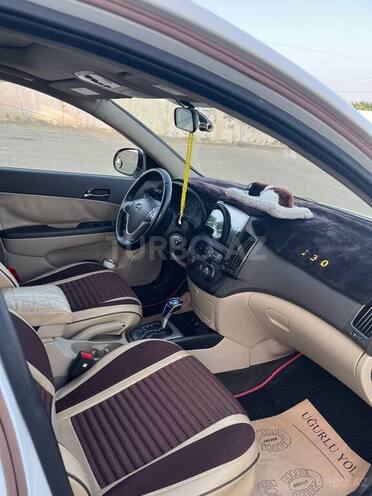 Hyundai i30 2010, 310,990 km - 2.0 л - Bakı
