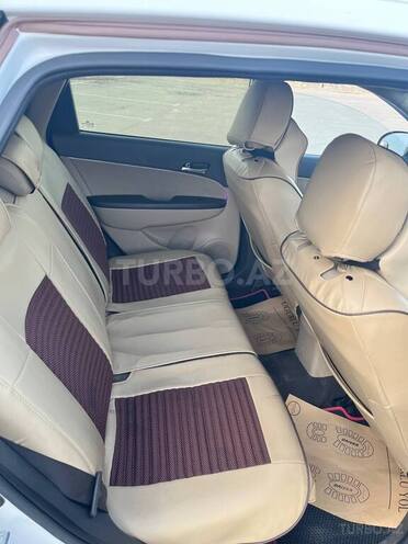 Hyundai i30 2010, 310,990 km - 2.0 л - Bakı