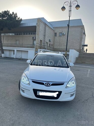 Hyundai i30 2010, 310,990 km - 2.0 л - Bakı
