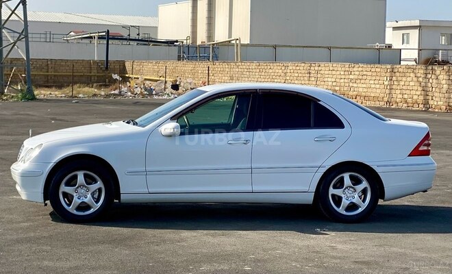 Mercedes C 200 2001, 160,000 km - 2.0 л - Bakı