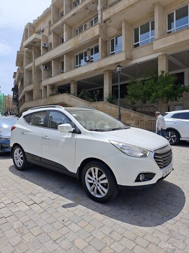 Hyundai ix35 2010, 175,087 km - 2.4 л - Bakı