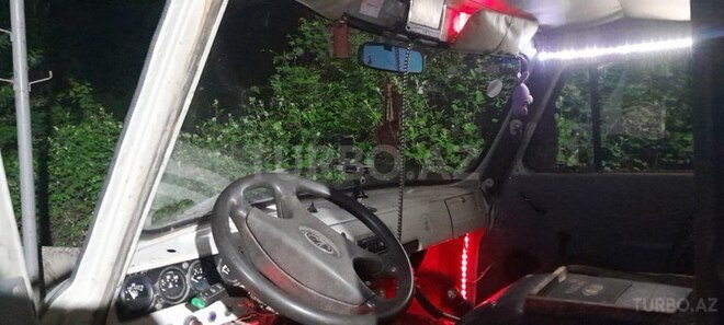 UAZ 39625 1998, 675,200 km - 2.9 л - Qusar
