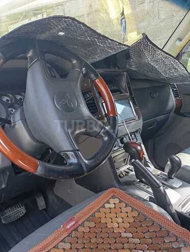 Mitsubishi Pajero 2006, 170,000 km - 3.8 l - Bakı