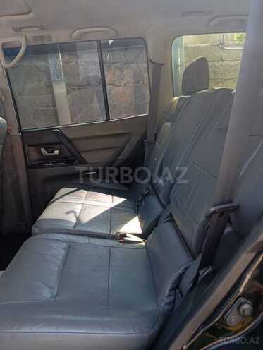 Mitsubishi Pajero 2006, 170,000 km - 3.8 l - Bakı