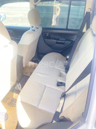 Mitsubishi Pajero io 2003, 175,000 km - 2.0 l - Bakı