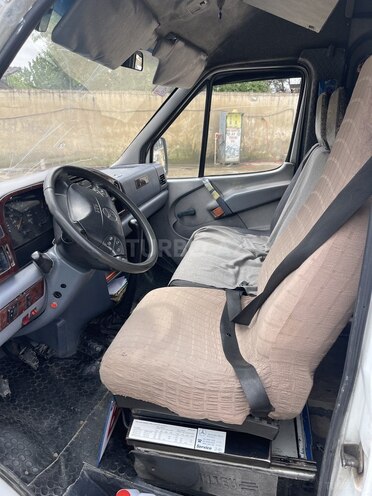 Mercedes Sprinter 313 1999, 350,900 km - 2.9 l - Biləsuvar