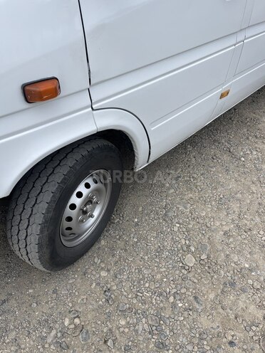 Mercedes Sprinter 313 1999, 350,900 km - 2.9 l - Biləsuvar