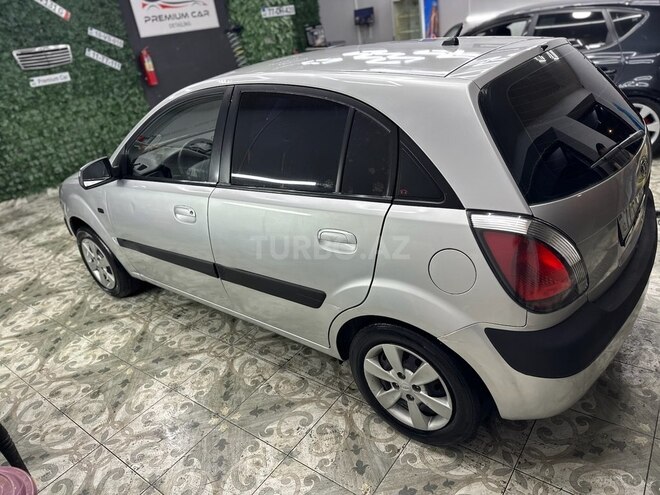 Kia Rio 2006, 270,000 km - 1.5 l - Qəbələ
