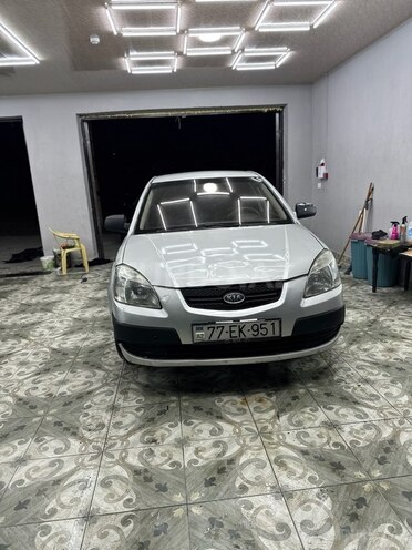 Kia Rio 2006, 270,000 km - 1.5 l - Qəbələ