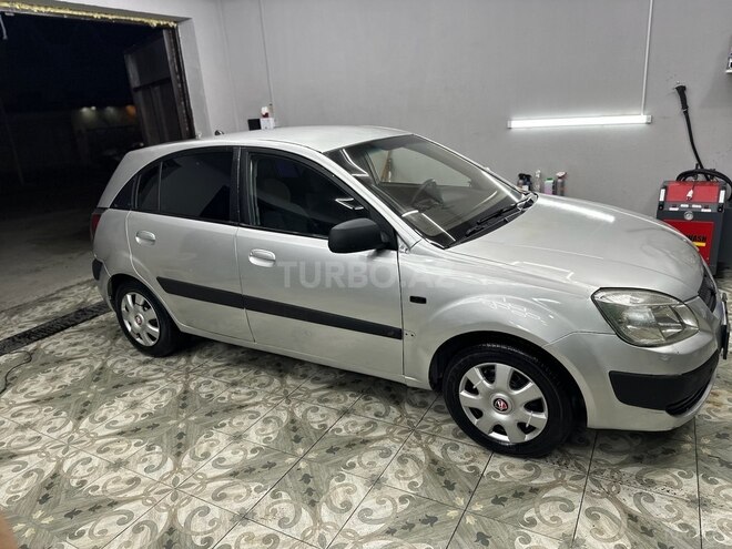 Kia Rio 2006, 270,000 km - 1.5 l - Qəbələ