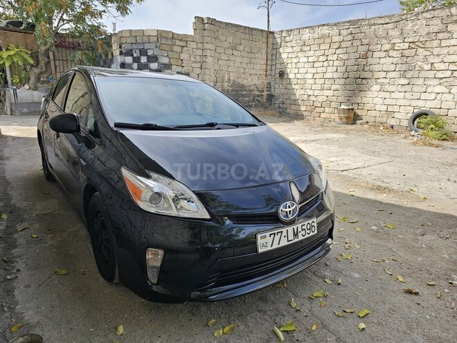Toyota Prius 2014, 250,000 km - 1.8 l - Bakı