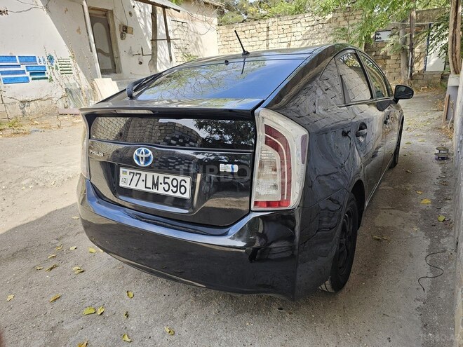 Toyota Prius 2014, 250,000 km - 1.8 l - Bakı
