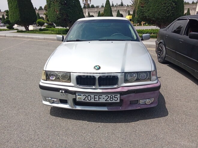 BMW 318 1991, 290,000 km - 1.8 l - Gəncə