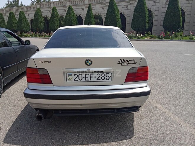 BMW 318 1991, 290,000 km - 1.8 l - Gəncə