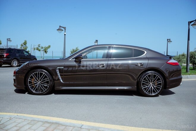Porsche Panamera Turbo S 2011, 154,000 km - 4.8 l - Sumqayıt