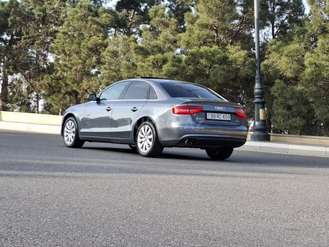 Audi A4 2013, 149,400 km - 1.8 l - Bakı