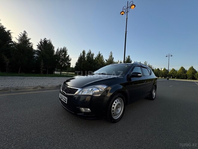 Kia Ceed 2010, 169,000 km - 1.6 л - Bakı