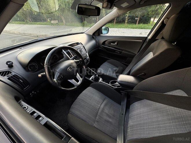 Kia Ceed 2010, 169,000 km - 1.6 л - Bakı