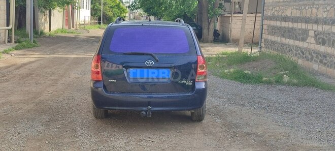 Toyota Corolla 2006, 428,000 km - 1.4 l - Şəmkir