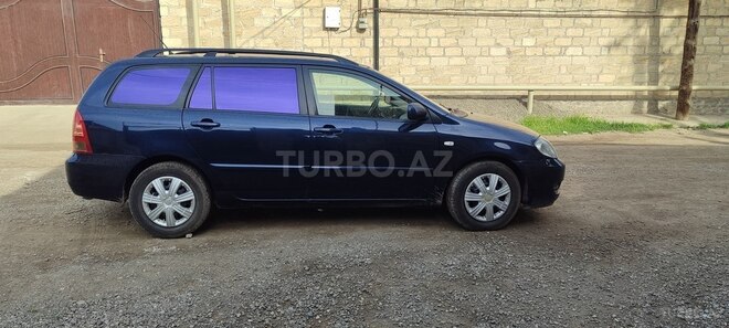 Toyota Corolla 2006, 428,000 km - 1.4 l - Şəmkir