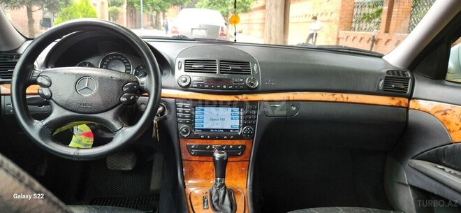 Mercedes E 220 d 2006, 282,000 km - 2.2 l - Gəncə