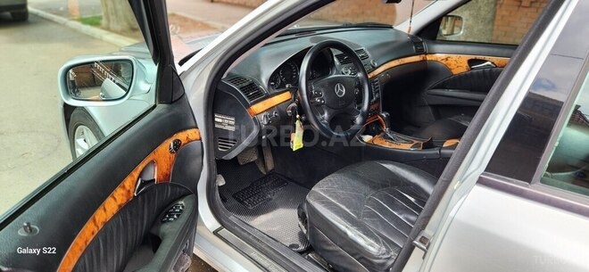 Mercedes E 220 d 2006, 282,000 km - 2.2 l - Gəncə