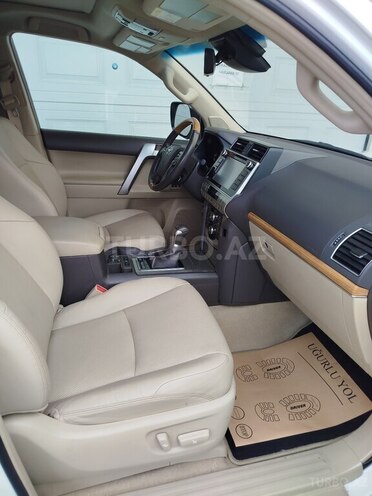 Toyota Land Cruiser Prado 2018, 77,877 km - 2.8 л - Bakı
