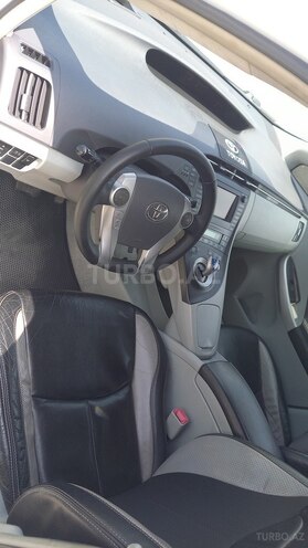 Toyota Prius 2011, 255,500 km - 1.8 l - Bakı