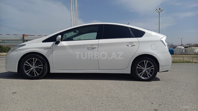 Toyota Prius 2011, 255,500 km - 1.8 l - Bakı